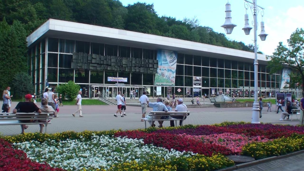 Sanatoriumnadkryniczanka * Krynica Zdroj